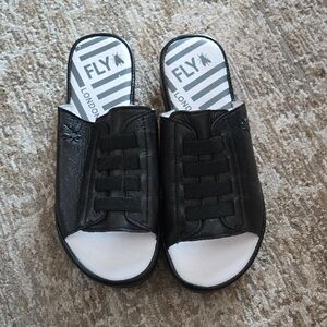 Fly London Black and White Casual Slip-Ons. Leather. Size 39 (8.5). NEW W/O BOX